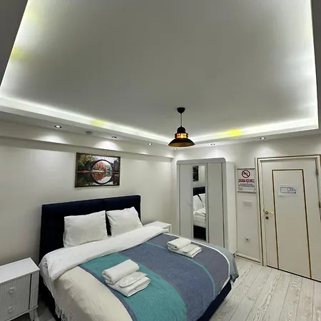Oez Apartment