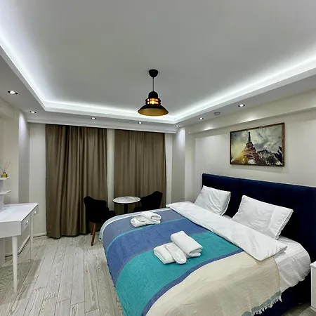 Oez Apartment
